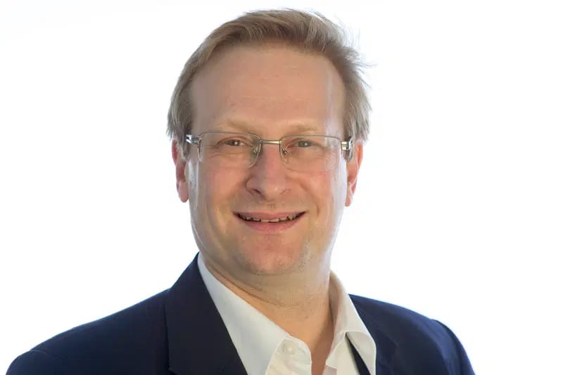 Dr. Thomas G. Schulze